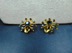 AUSTRIA PRONG EARS GOOD B